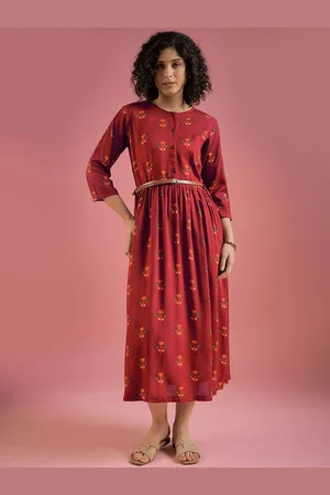 DressBerry Women Floral Printed Fit and Flare Dress with Belt