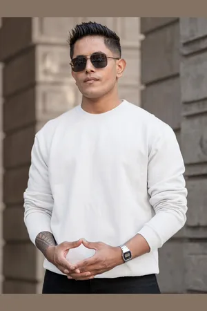 Powerlook Men T-shirt
