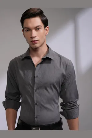 Highlander Men Spread Collar Textured Formal Shirt