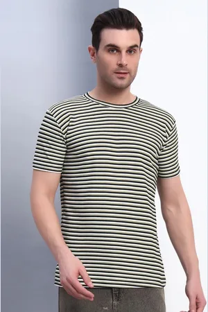 Metronaut Men Striped Slim Fit T-shirt