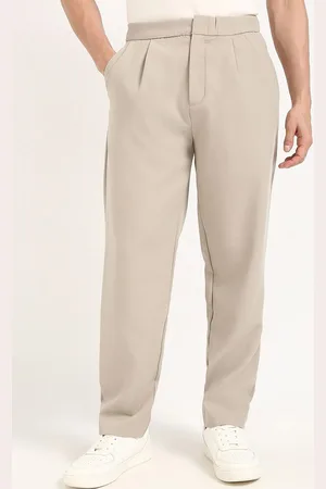 Calvin Klein Men Pleated Relaxed Fit Regular Trousers