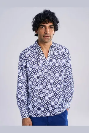 Terra Luna Men Spread Collar Geometric Printed Khadi Casual Shirt