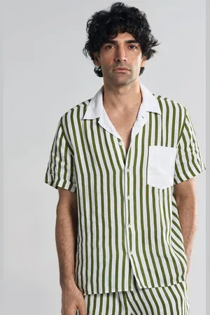 Terra Luna Men Opaque Striped Casual Shirt