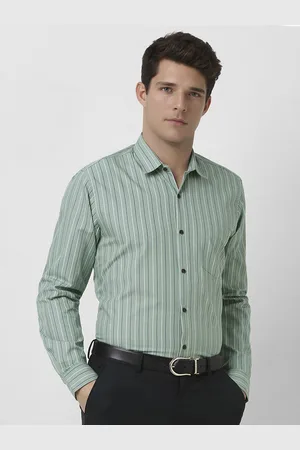 Peter England Men Slim Fit Spread Collar Vertical Striped Cotton Formal Shirt