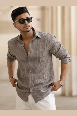 Powerlook Men Spread Collar Vertical Striped Cotton Casual Shirt