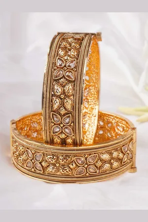 Anouk Set Of 2 Gold-Plated Stone-Studded Bangles