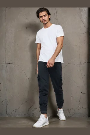 Styli Men Solid Relaxed Fit Cotton Joggers with Zipper Pockets