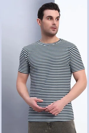Metronaut Men Striped Slim Fit T-shirt