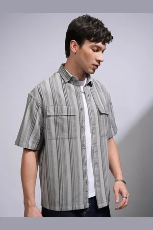 LocoMotive Men Relaxed Fit Spread Collar Vertical Striped Cotton Casual Shirt