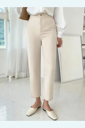 FNOCKS Women Relaxed Loose Fit High-Rise Organic Cotton Formal Trousers