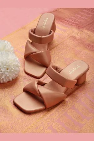 Tokyo Talkies Block Pumps