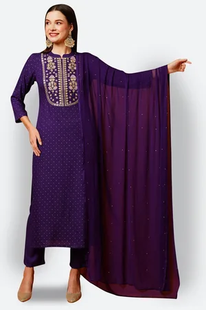 DIVASTRI Floral Embroidered Mandarin Collar Straight Kurta With Trouser & Dupatta