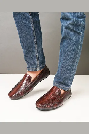 Mast & Harbour Men Lightweight Textured Driving Shoes
