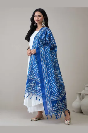 InWeave Women Regular Kurta with Palazzos & With Dupatta