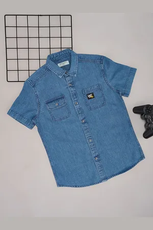 Pantaloons Boys Spread Collar Solid Cotton Casual Shirt