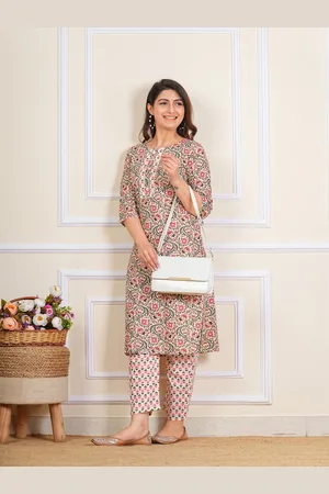 Moda Rapido Floral Printed Gotta Patti Pure Cotton Kurta With Trousers And Dupatta