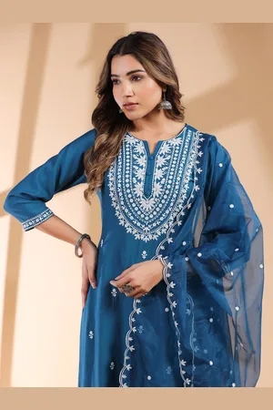 Janasya Women Teal Blue Silk Blend Embroidered Straight Kurta Set