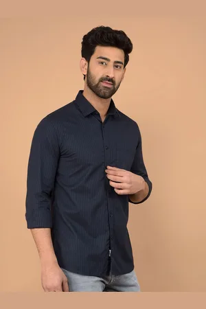 Crimsoune Club Men Classic Fit Spread Collar Textured Cotton Casual Shirt