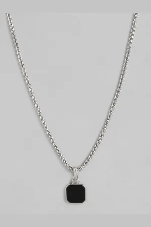 PARIS HAMILTON Unisex Geometric Pendant with Chain