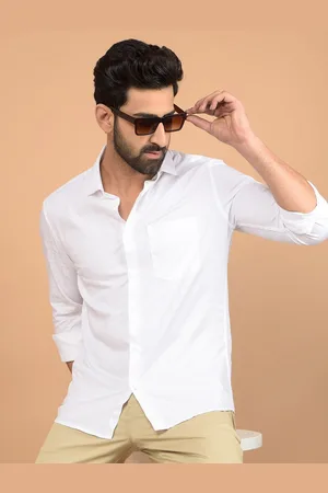 Crimsoune Club Men Classic Slim Fit Spread Collar Solid Cotton Casual Shirt
