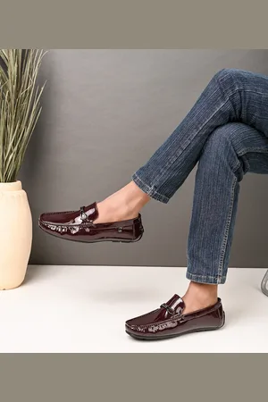 Mast & Harbour Men Round Toe Lightweight Loafers