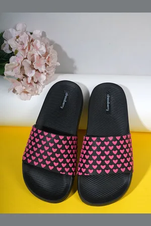 DressBerry Women Rubber Sliders