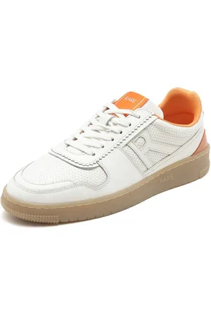 RARE RABBIT Men Neva White Lace-Ups Round Toe Leather Sneakers