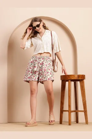 Mast & Harbour Women Floral Print Tie-Up Shorts