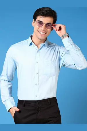 V-Mart Men Slim Fit Spread Collar Solid Cotton Formal Shirt