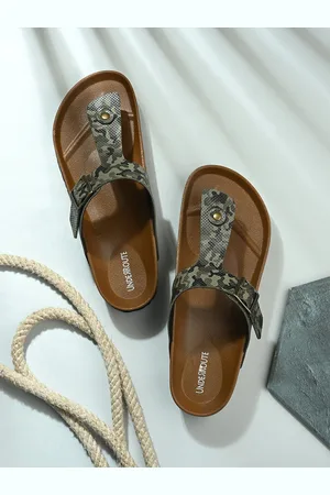 UNDERROUTE Men Comfort Sandals