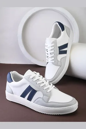 Styli Men Casual Colorblock Sneakers