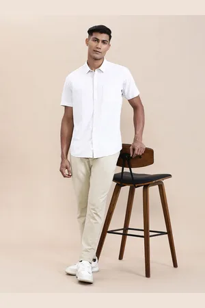 Crocodile Men Opaque Checked Casual Shirt