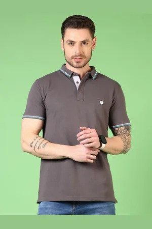 V-Mart Men Solid Polo Collar Cotton T-shirt