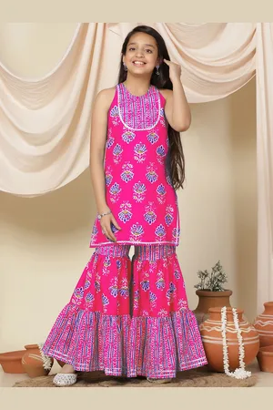 Sangria Girls Floral Printed Straight Kurta & Sharara
