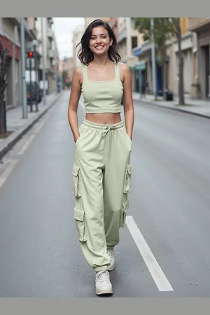 Bewakoof Square Neck Crop Top & Joggers