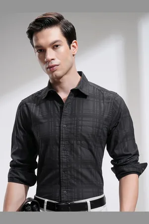 Highlander Men Spread Collar Textured Cotton Formal Shirt