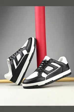Styli Men Casual Colorblock Court Sneakers