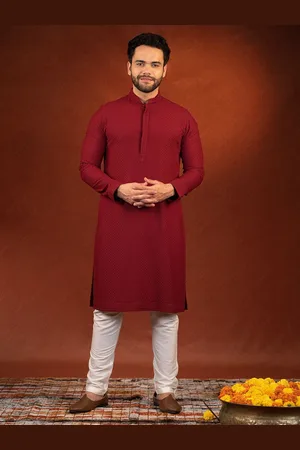 TheEthnic.Co Floral Embroidered Pure Cotton Straight Kurta with Trousers