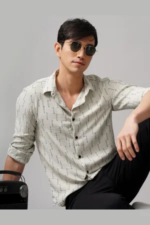 PAUL STREET Men Standard Slim Fit Opaque Casual Shirt