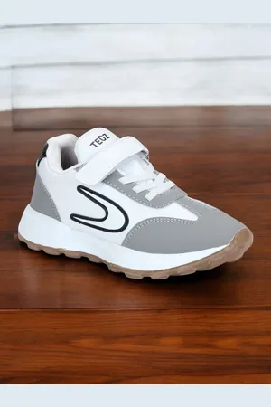 Lil Lollipop Kids Colourblocked Round Toe Lightweight Sneakers