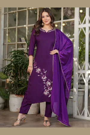 Lilots Women Ethnic Motifs Embroidered Regular Thread Work Kurta with Trousers & With Dupatta
