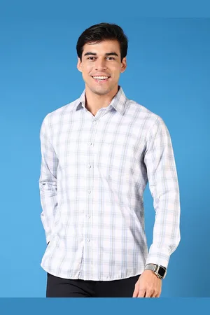 V-Mart Men Spread Collar Tartan Checked Cotton Casual Shirt
