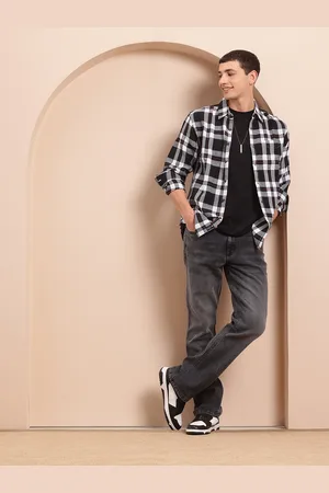 Mast & Harbour Men Bootcut Light Fade Stretchable Jeans