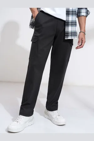 Highlander Men Relaxed Fit Cargos Trousers