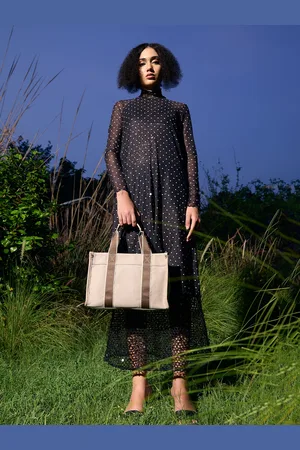 Lino Perros Self Design Structured Handheld Bag