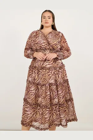 Styli Women Plus V-Neck Puff Sleeves Smocking Tiered Maxi Dress