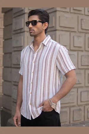 Powerlook Men Spread Collar Vertical Striped Cotton Casual Shirt