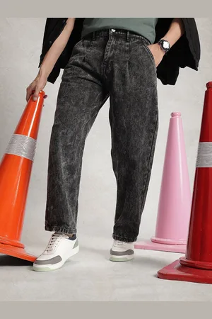 WROGN Men Loose Fit Pleated Light Fade Pure Cotton Jeans