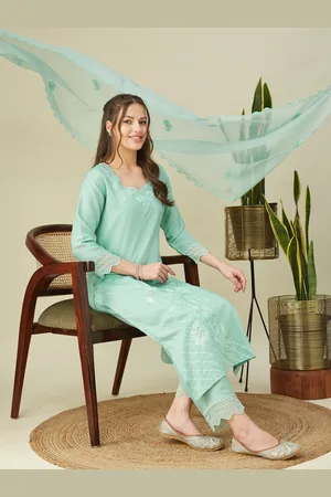 Colors  of Earth Floral Embroidered Thread Work Straight Kurta With Trousers & Dupatta