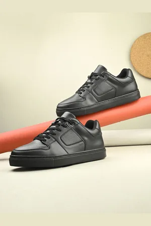 Styli Men Casual Solid Court Sneakers